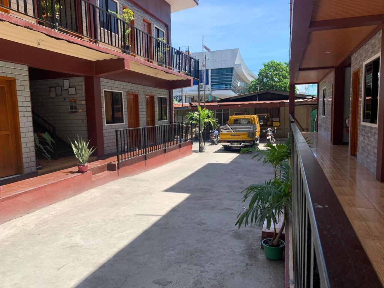 Llaguno City Inn General Santos City Eksteriør billede